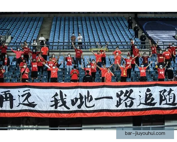 广州恒大中超七连冠王朝崛起背后的战略布局与时代传奇全景解读