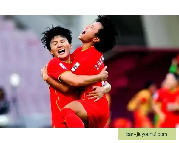 张琳艳替补登场头球扳平比分瞬间扭转比赛局势