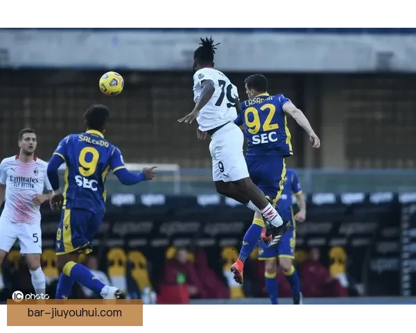 意甲焦点战：那不勒斯艰难1比0小胜尤文图斯稳居榜首