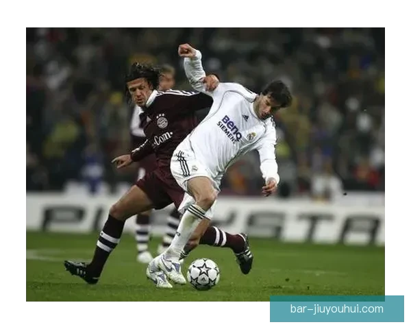 德米凯利斯率领河床创历史再次夺得联赛桂冠